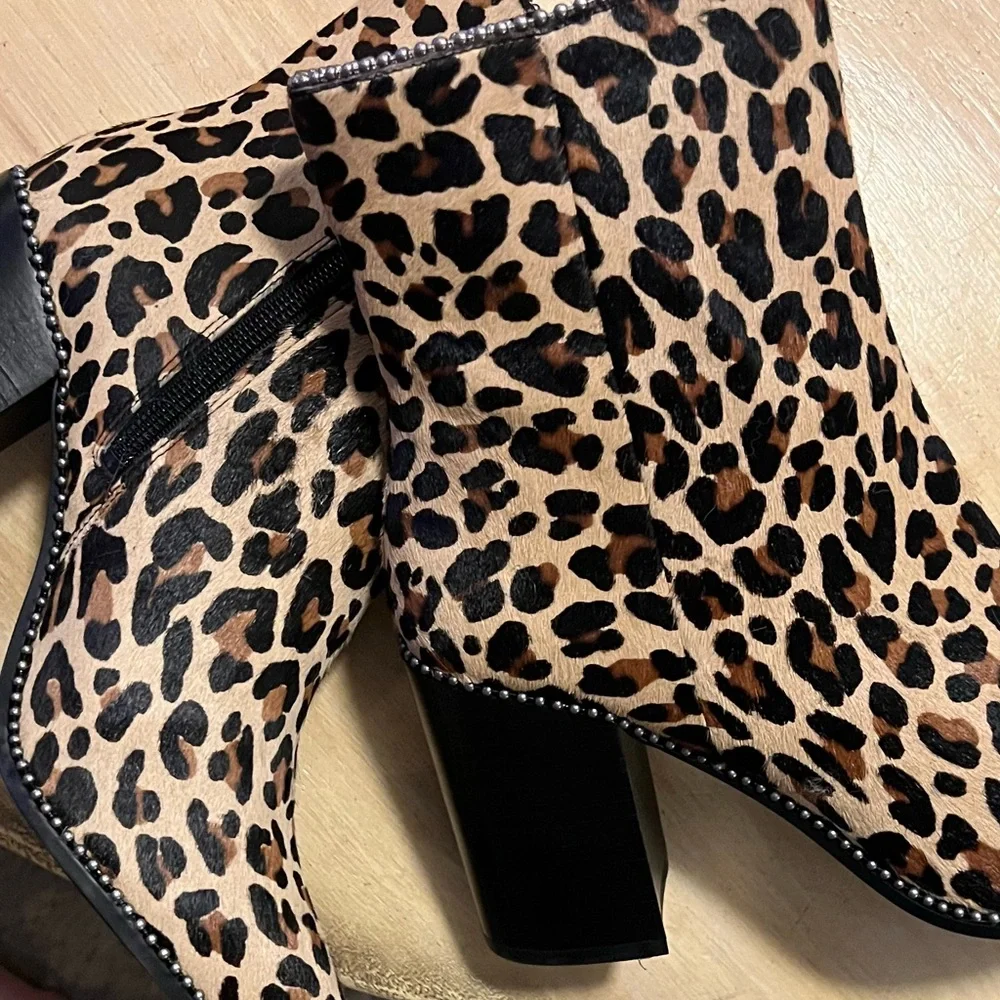 Coach Drea Booties - New - Sz. 10 - Picture 7 of 10